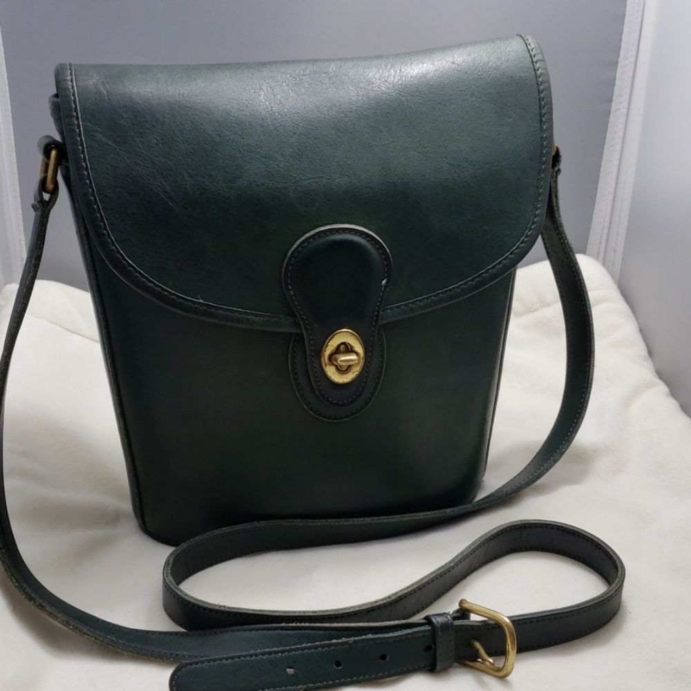 Coach RARE vintage buckle leather crossbody